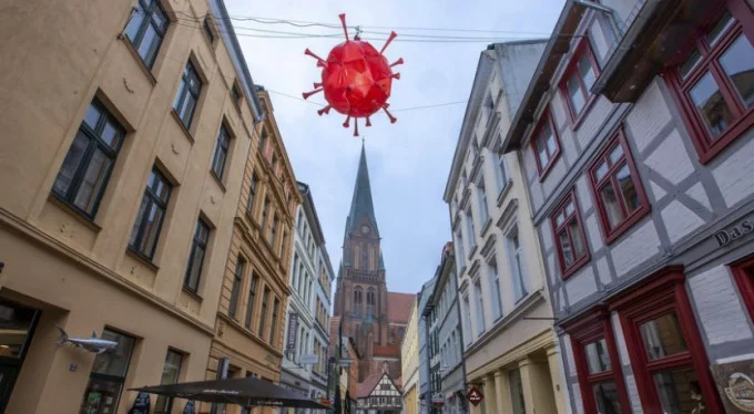 Almanya'da koronavirüs alarmı: Ordu sahaya iniyor!