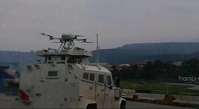 Silahlı drone 'Songar', askeri kara aracına entegre edildi!