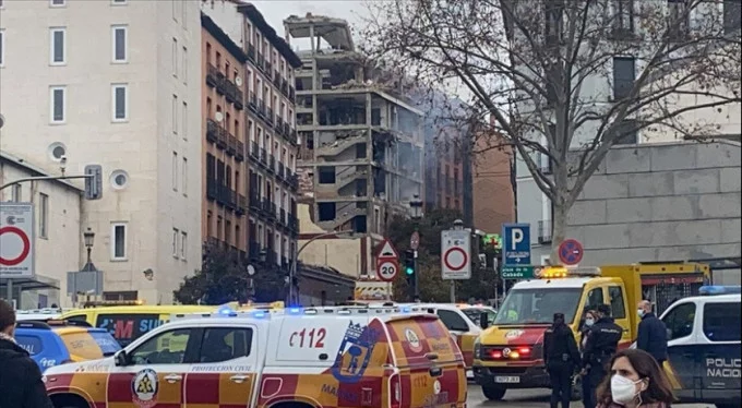 İspanya'nın başkenti Madrid'de patlama: 2 ölü!