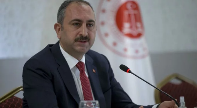 Adalet Bakanı'ndan Bakan Soylu ve Berberoğlu açıklaması
