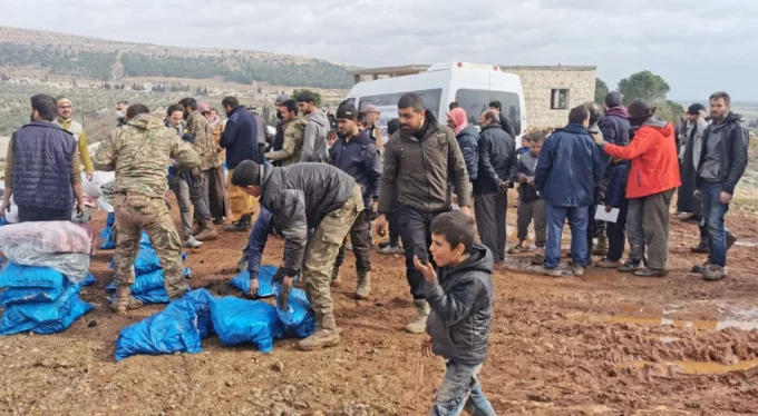 Bursa'dan İdlib'e 600 bin liralık dev yardım!