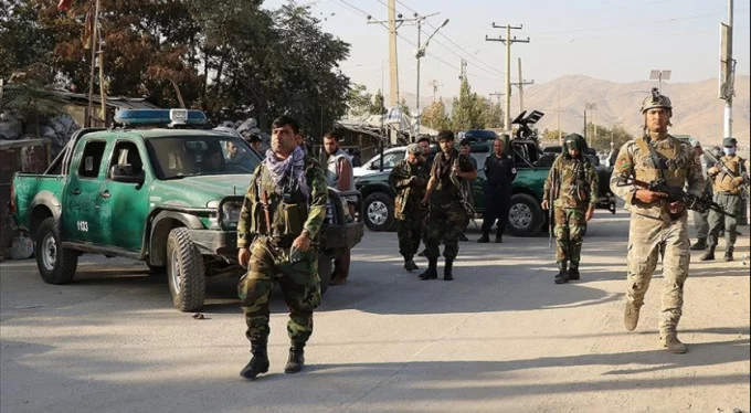 Afganistan'da Taliban saldırısında 9 asker öldü!