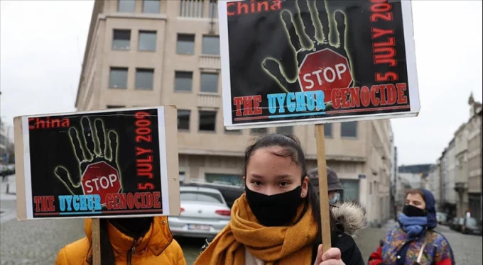 Belçika'da Çin'in Uygur uygulamalarının 'soykırım' olarak tanınması istendi!