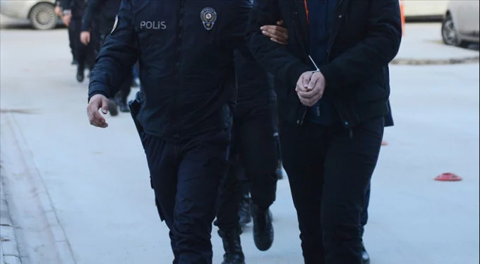 Ankara'da 'FETÖ' operasyonu: 13 gözaltı!