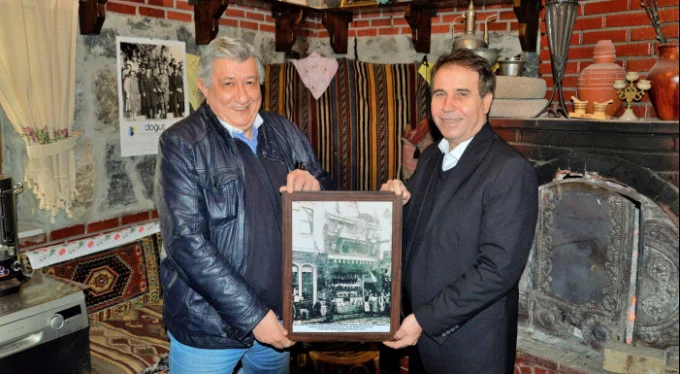 Bursa'nın ilk şekercisinin torunundan 'Kardelen Kültür Evi'ne anlamlı bağış!