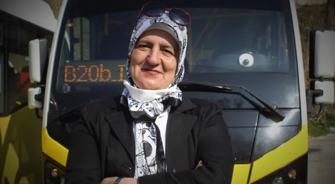 Bursa'da kadın şoförü gören inmek istedi, yolculuk yapan hayran kaldı!
