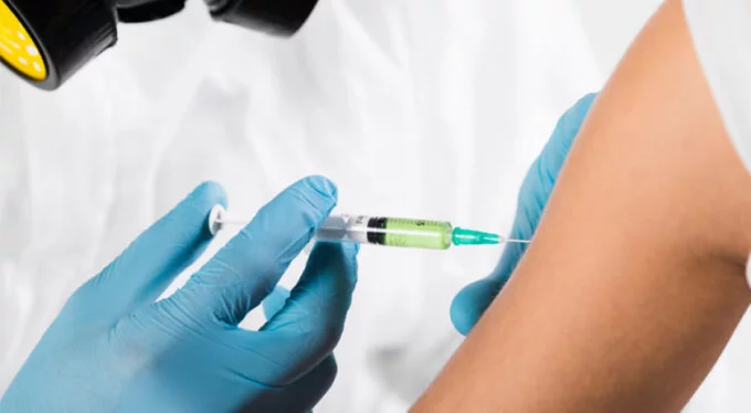 Avrupa'da aşı krizi patladı! Şimdi ne olacak?