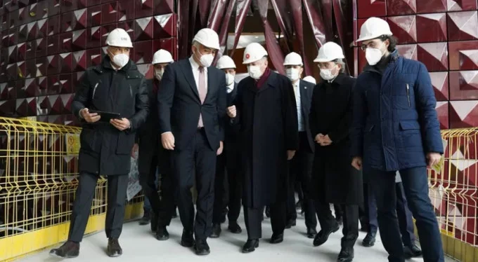 Cumhurbaşkanı Erdoğan'dan Taksim'de sürpriz ziyaret