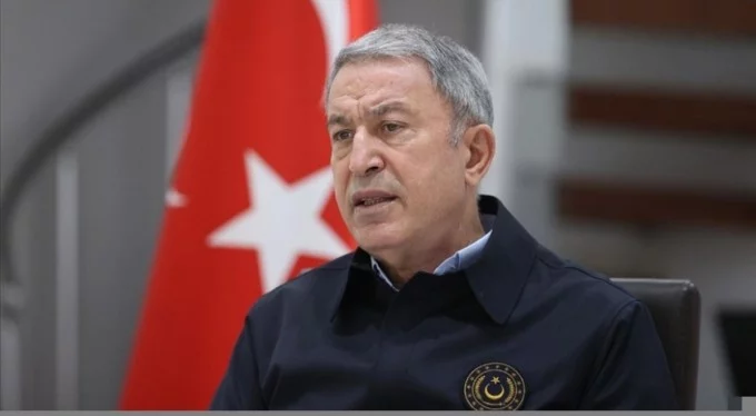 Milli Savunma Bakanı Akar: Mehmetçiğin nefesi teröristlerin ensesinde!