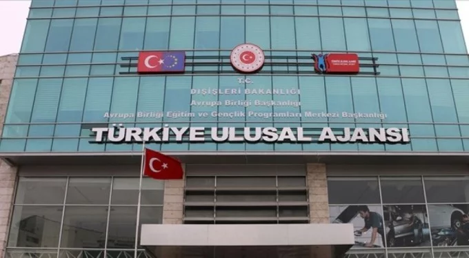Türkiye Ulusal Ajansı sözleşmeli 80 personel alacak