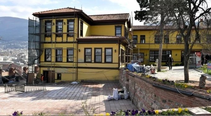 Muhteşem mimari! Bursa'da 'Sümbüllü Bahçe Konağı' yenileniyor!