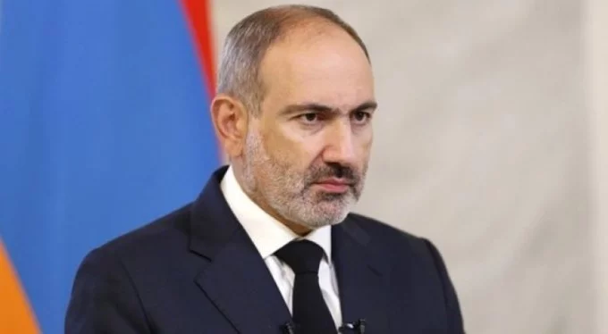 Ermenistan Başbakanı Paşinyan istifa etti!