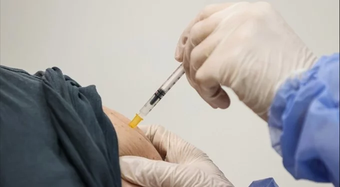 Dünya genelinde 1,11 milyardan fazla doz Kovid-19 aşısı yapıldı!