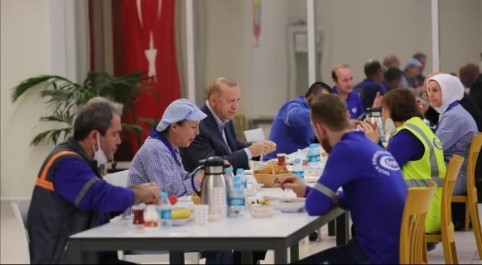 Cumhurbaşkanı Erdoğan: İşçinin alın terini sömürmek isteyenlere fırsat vermeyeceğiz