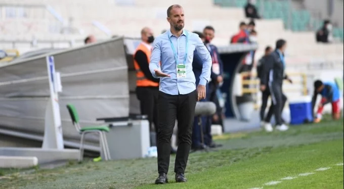 Bursaspor Teknik Direktörü Mustafa Er: 'Oyuncularımız Avrupa kulüplerinin radarına girdi'