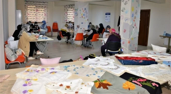 Bursa'da kadınlara 'Yıldırım' destek