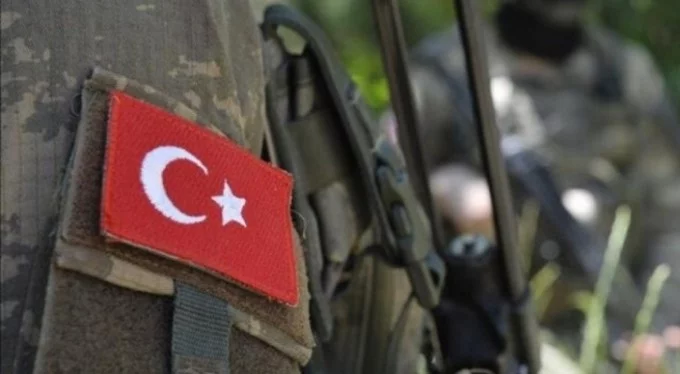 Bitlis'te 1 korucu şehit, 2 asker yaralı