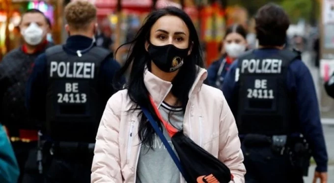 Almanya'da tepki çeken maske kararı