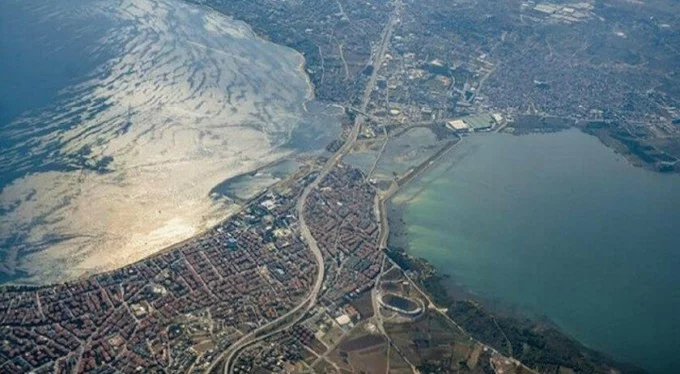 Kanal İstanbul'a ilk kazmanın vurulacağı tarih belli oldu