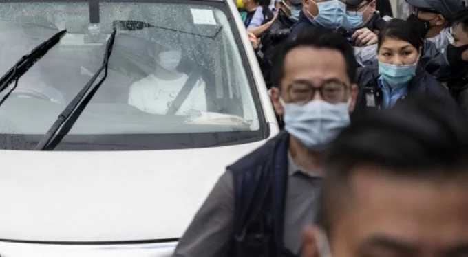 Hong Konglu genç aktivist serbest kaldı