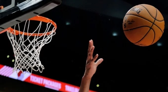 NBA'de konferans finaline yükselen ilk takım Phoenix Suns oldu!
