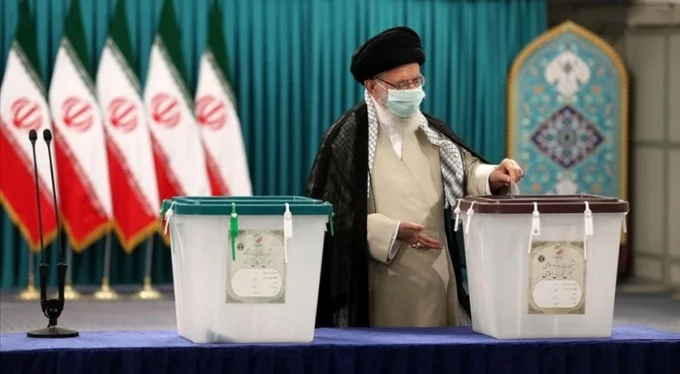 İran sandık başında! Oy verme işlemi başladı
