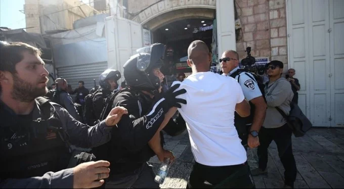 Gerginlik sürüyor! İsrail polisi saldırdı