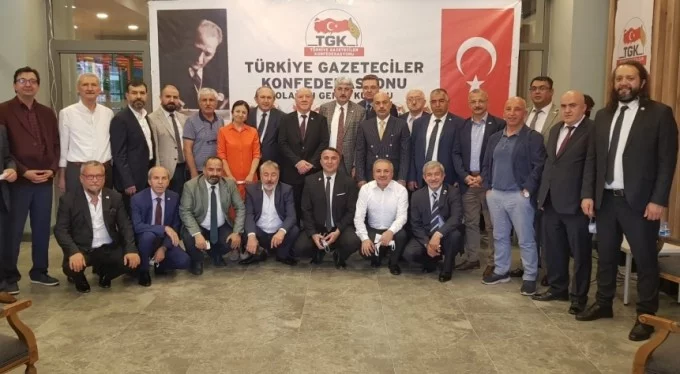 Türkiye Gazeteciler Konfederasyonu'nda Kolaylı güven tazeledi