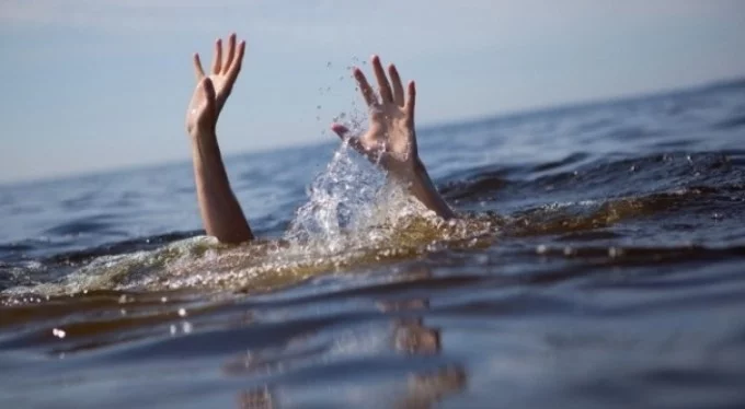 Bursa'da üzücü olay! Denize giren adam boğularak yaşamını yitirdi