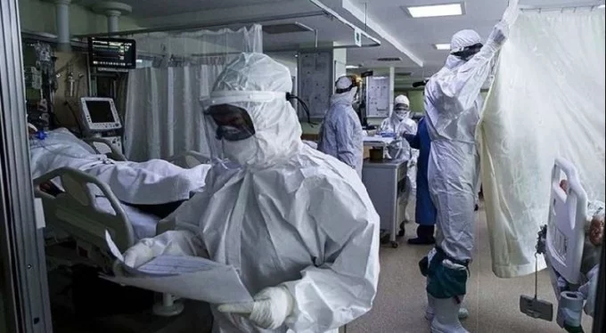 Endonezya'da oksijen sıkıntısı nedeniyle 33 Kovid-19 hastası hayatını kaybetti