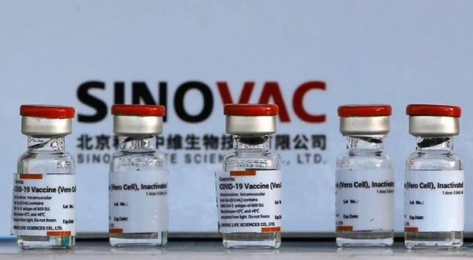 En kapsamlı araştırma: Sinovac aşısının yeni etkinlik oranı açıklandı