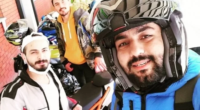 Bursa'da tatil yolunda acı kaza: Motosikletli genç hayatını kaybetti!