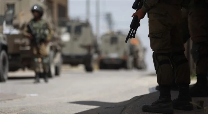 İsrail güçleri Batı Şeria'da 6 Filistinliyi yaraladı!
