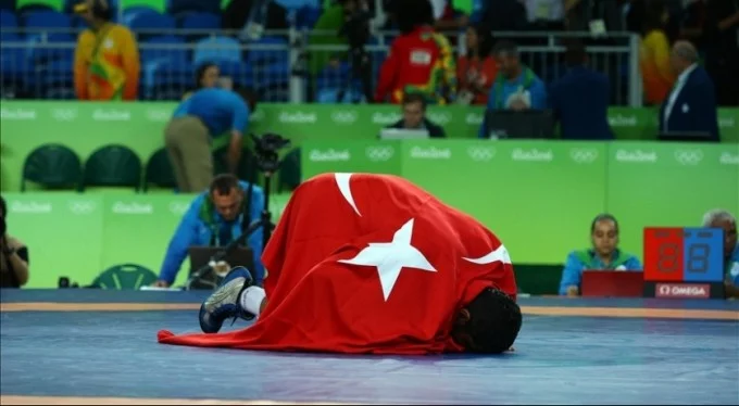 Türkiye'yi olimpiyatlarda taşıyan branş: Güreş
