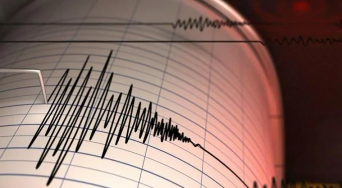 İran'da 5,7'lik deprem