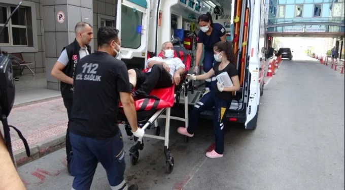 Hastaneler doldu taştı! Bursa'da acemi kasaplar yine kendilerini kesti!