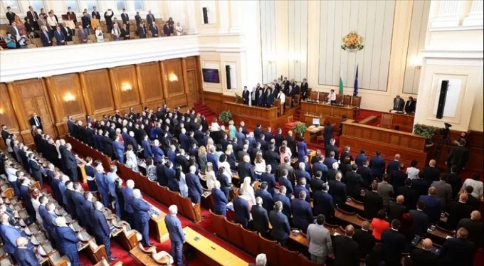 Bulgaristan'ın yeni parlamentosu ilk oturumunu yaptı