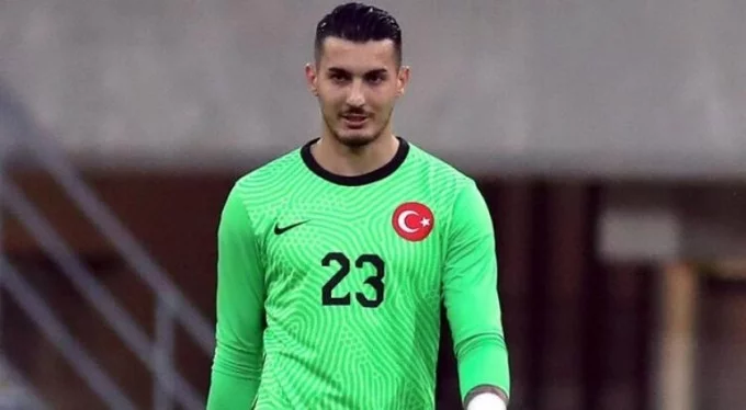 Uğurcan Çakır Trabzonspor için beklenen kararı verdi