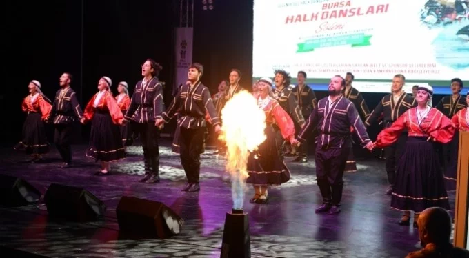 Bursa'da halk dansları geleceğe nefes oldu