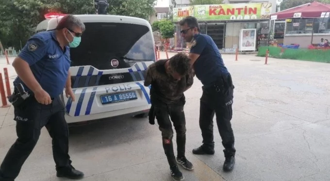 Bursa'da 10 suçtan kaydı bulunan hırsız yakalandı