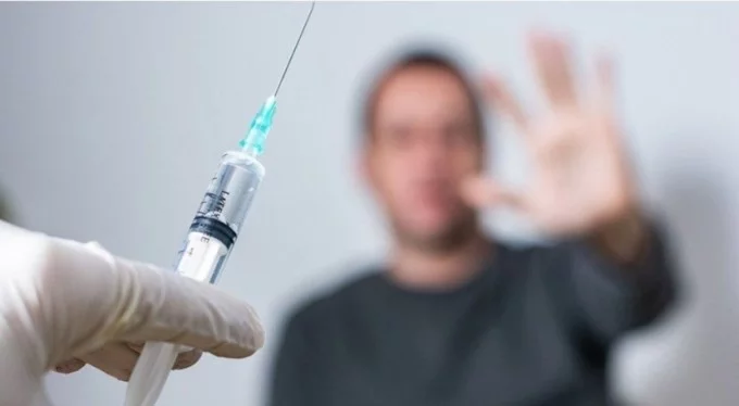 Tartışma alevleniyor! 'Çift doz aşı yaptırmayanlara kısıtlama getirilmeli'