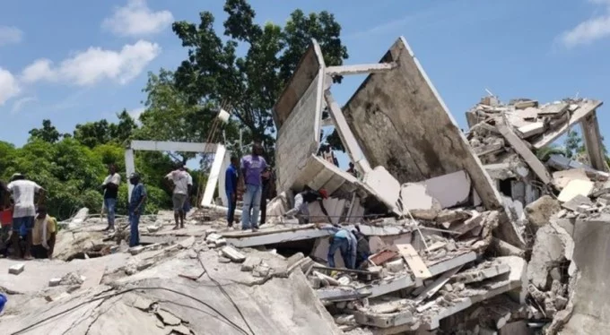 Haiti'de deprem: Can kaybı 1297'ye yükseldi!