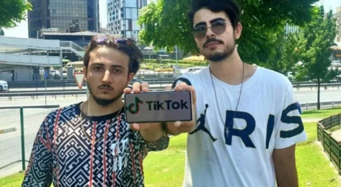 TikTok'un açığını buldular! Türk gençler 20 bin doları reddetti