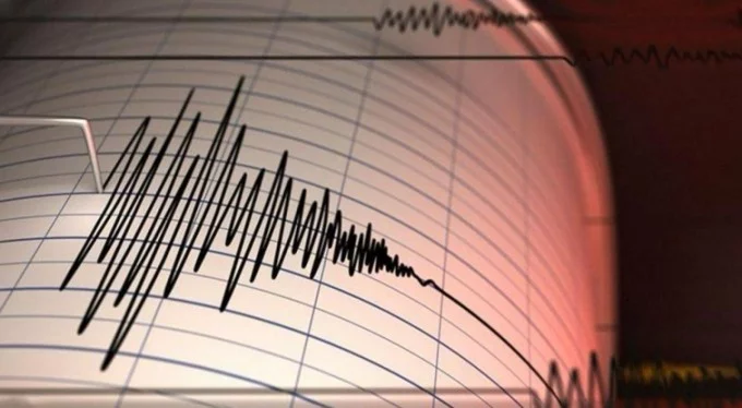 Girit Adası'nda 6.3 büyüklüğünde deprem! Türkiye'de de hissedildi