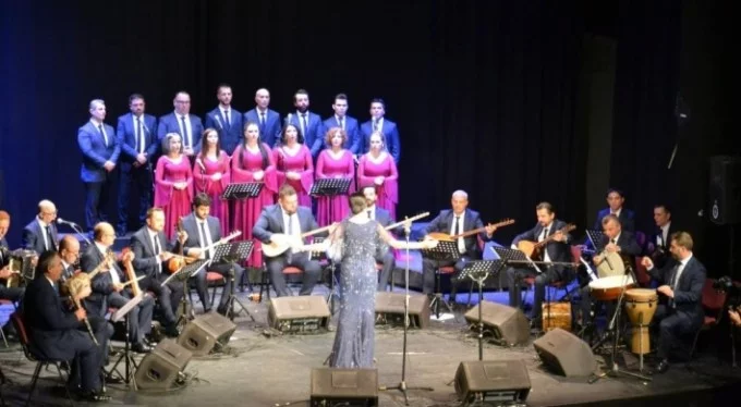 Bursa'da 'Türkülerle Merhaba' açılış konseri
