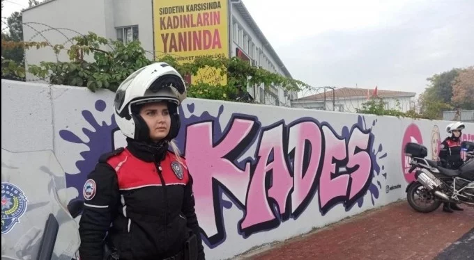 Bursa'da duvarlar kadınlar için renklendi