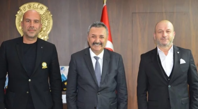 Bursaspor Kulübü'nden İl Emniyet Müdürü Tacettin Aslan'a ziyaret
