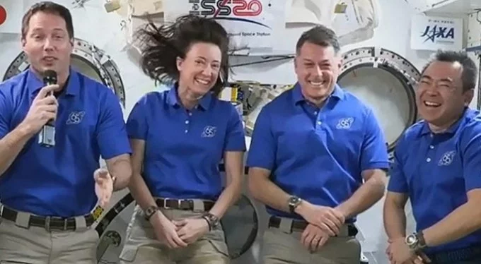 Astronotlar, tuvaleti kullanmadan Dünya'ya dönecek