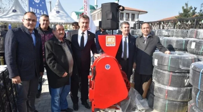 Bursa'da çiftçiye damlalık sulama sistemi ve çilek fidesi desteği