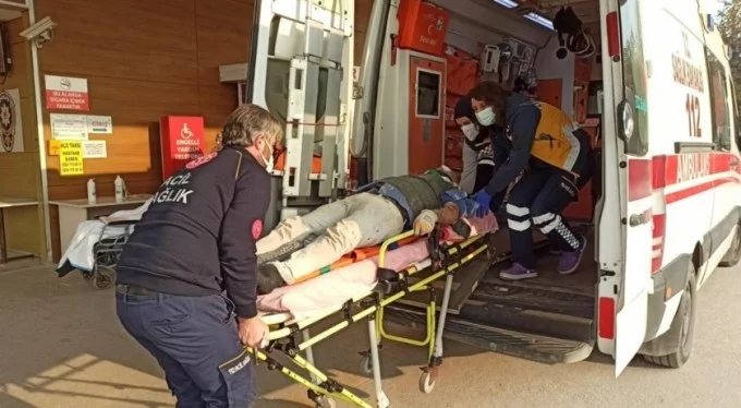 Bursa'da kurduğu iskeleden düşen usta yaralandı